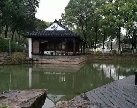 仿古瓦